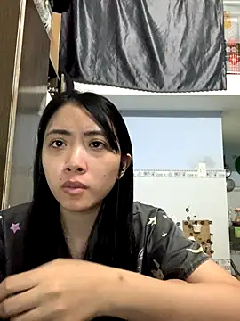 Snapshot of Minee1202 chatting on October 25, 2025, 1:13 am Minee1202 online show from October 25, 2025, 1:13 am