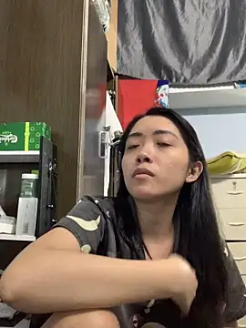 Snapshot of Minee1202 chatting on November 6, 2025, 4:41 pm Minee1202 online show from November 6, 2025, 4:41 pm