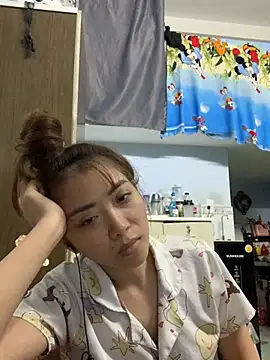 Snapshot of Minee1202 chatting on March 12, 2026, 2:39 am Minee1202 online show from March 12, 2026, 2:39 am