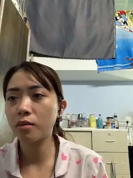 Snapshot of Minee1202 chatting on April 8, 2026, 1:16 am Minee1202 online show from April 8, 2026, 1:16 am