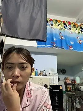 Snapshot of Minee1202 chatting on April 9, 2026, 1:05 am Minee1202 online show from April 9, 2026, 1:05 am