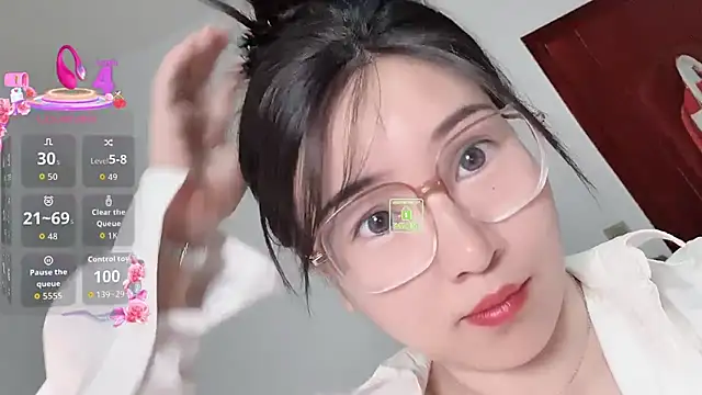 Liqinqin online show from September 22, 2025, 7:05 pm