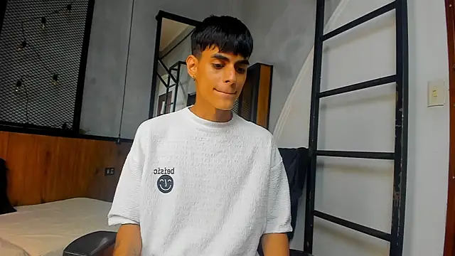 Dani mc1 online show from September 20, 2025, 11:55 am