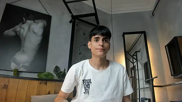 Dani mc1 online show from September 24, 2025, 11:19 pm