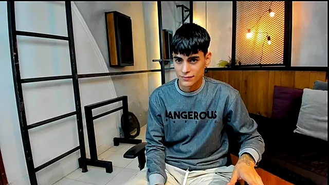 Dani mc1 online show from November 23, 2025, 11:54 am