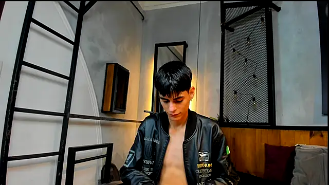 Dani mc1 online show from November 26, 2025, 11:33 am