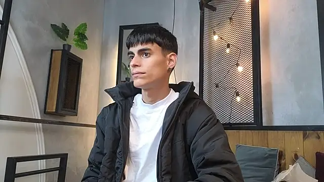 Dani mc1 online show from January 13, 2026, 11:37 am