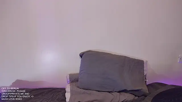 TSTaraBrookes online show from April 28, 2026, 5:40 pm