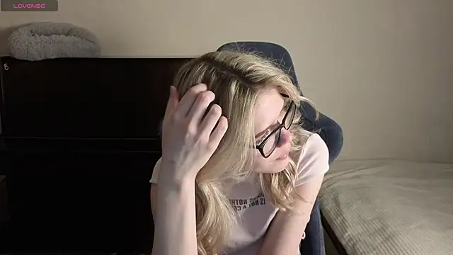 KatanaSVibe online show from April 8, 2026, 12:05 pm