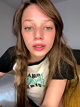 Snapshot of MarcysEva chatting on September 30, 2025, 10:53 am MarcysEva online show from September 30, 2025, 10:53 am