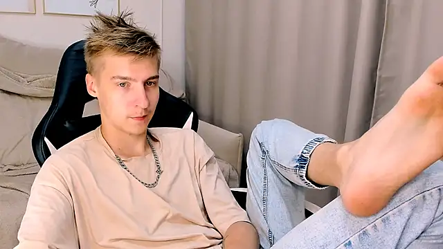 MrSexyCum4U online show from October 3, 2025, 7:55 pm