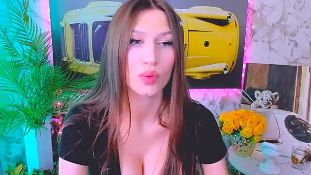 Snapshot of Mollyinyourmind chatting on October 8, 2025, 10:35 am Mollyinyourmind online show from October 8, 2025, 10:35 am