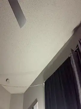 Snapshot of Triggerhappycj100 chatting on November 5, 2025, 7:30 am Triggerhappycj100 online show from November 5, 2025, 7:30 am