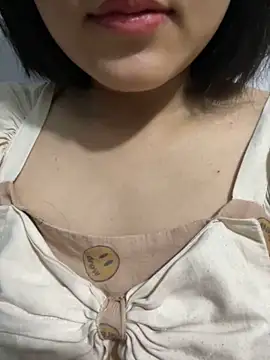 Snapshot of Xuka119 chatting on October 5, 2025, 1:37 am Xuka119 online show from October 5, 2025, 1:37 am