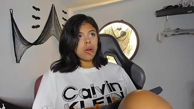 Aleja-02 online show from November 2, 2025, 10:50 am