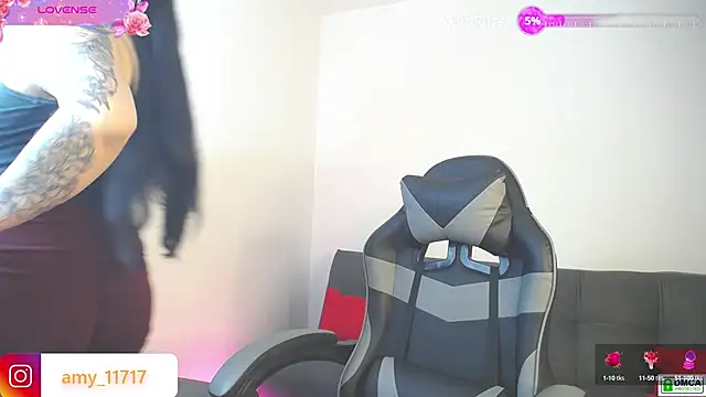 Snapshot of Am_Amy11 chatting on October 11, 2025, 7:56 pm Am Amy11 online show from October 11, 2025, 7:56 pm