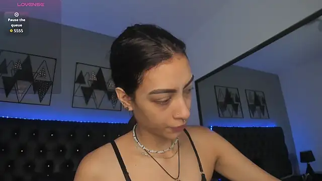 Ebonysweet   online show from October 2, 2025, 2:24 pm