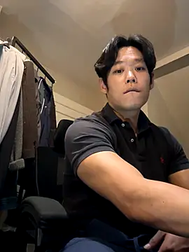 Jbear7127 online show from September 11, 2025, 12:55 am