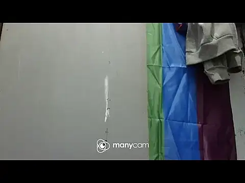 juicycum069 online show from January 6, 2026, 12:25 am