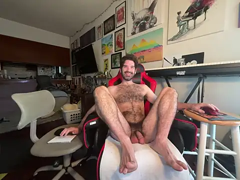 Snapshot of Pupscritch chatting on April 30, 2026, 2:23 pm Pupscritch online show from April 30, 2026, 2:23 pm
