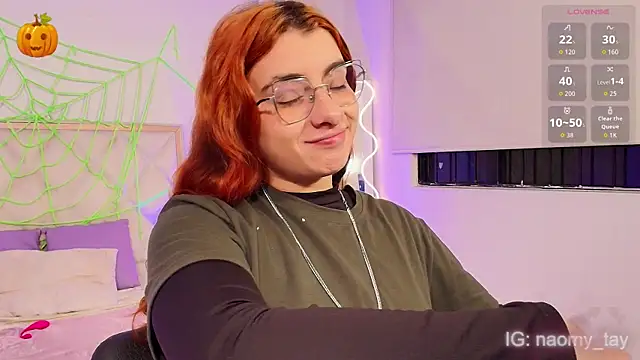 Naomy tay1 online show from November 2, 2025, 3:31 am