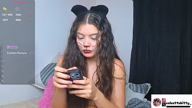 Snapshot of celestte_evans_1 chatting on October 29, 2025, 4:04 am celestte evans 1 online show from October 29, 2025, 4:04 am