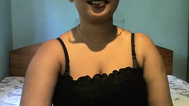 LoveTrainX online show from March 3, 2026, 7:36 am