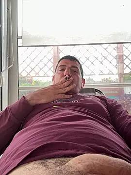 BULLBSX online show from April 14, 2026, 6:41 am