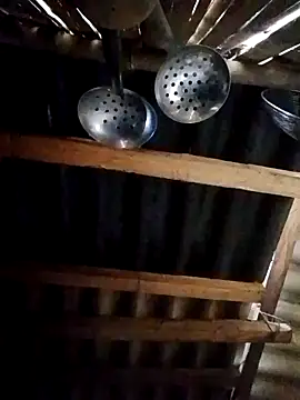 Snapshot of Mamapm20 chatting on October 3, 2025, 11:46 pm Mamapm20 online show from October 3, 2025, 11:46 pm