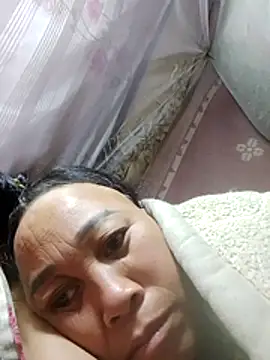 Snapshot of Mamapm20 chatting on December 4, 2025, 9:56 pm Mamapm20 online show from December 4, 2025, 9:56 pm