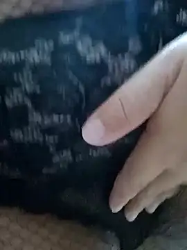 Snapshot of ladytropical1 chatting on September 17, 2025, 4:19 pm ladytropical1 online show from September 17, 2025, 4:19 pm