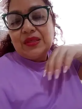 Snapshot of ladytropical1 chatting on September 20, 2025, 5:25 pm ladytropical1 online show from September 20, 2025, 5:25 pm