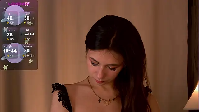 Snapshot of Your_Treasure chatting on October 16, 2025, 10:11 pm Your Treasure online show from October 16, 2025, 10:11 pm