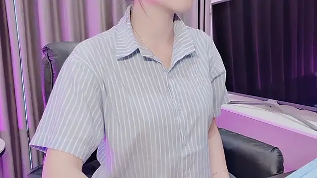  Dorry  online show from November 10, 2025, 8:46 am