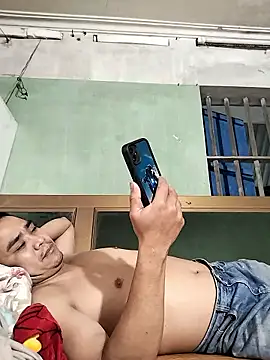 Snapshot of HoangNam20x chatting on September 28, 2025, 1:49 pm HoangNam20x online show from September 28, 2025, 1:49 pm