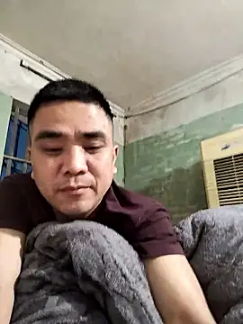 Snapshot of HoangNam20x chatting on November 26, 2025, 3:24 pm HoangNam20x online show from November 26, 2025, 3:24 pm