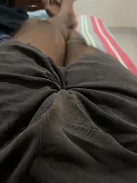 Snapshot of bigDick_000610 chatting on October 24, 2025, 7:32 pm bigDick 000610 online show from October 24, 2025, 7:32 pm