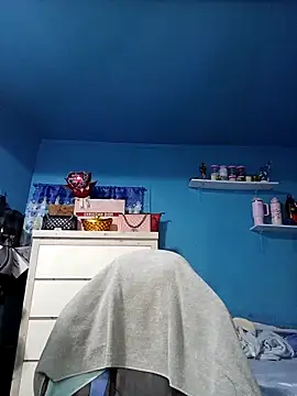 Yourdream07mixcey online show from October 6, 2025, 11:51 am