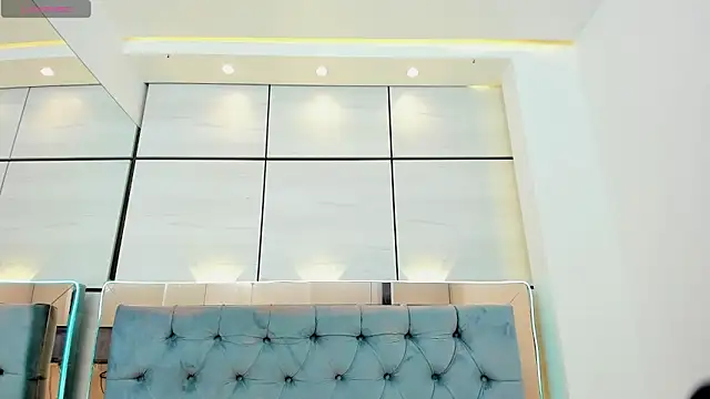 lis rous online show from November 8, 2025, 3:29 am