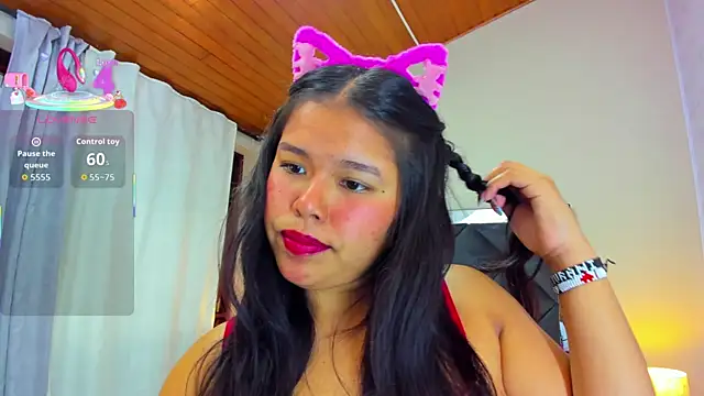 kittyy babee online show from October 18, 2025, 11:33 am