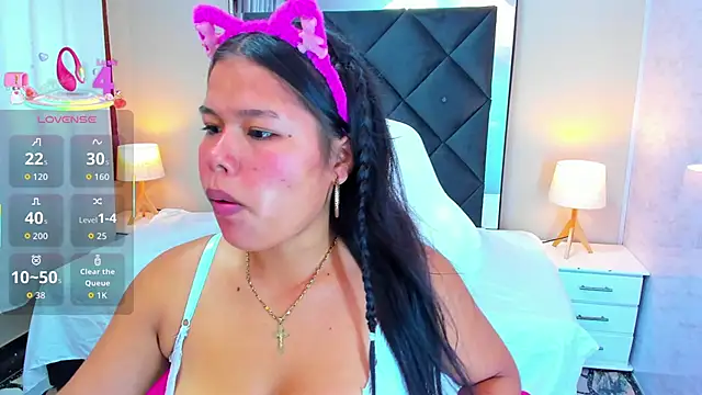 kittyy babee online show from October 23, 2025, 11:42 am