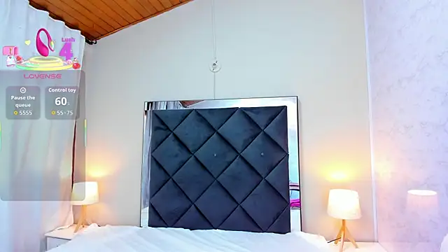 kittyy babee online show from October 27, 2025, 11:25 am