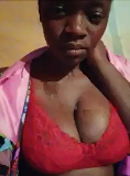 GoodnesszNeli online show from November 6, 2025, 10:32 pm