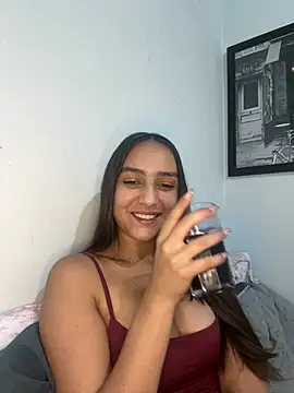 hannahhotwife online show from August 8, 2026, 12:46 am