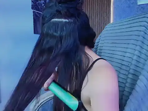 sakuramoss online show from November 12, 2025, 4:57 am