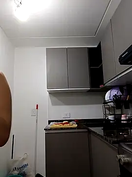 abrilour online show from October 1, 2025, 5:30 pm