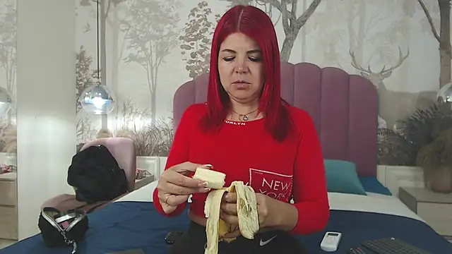 CorineRay online show from October 23, 2025, 1:21 pm