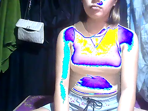 Snapshot of Darra_Park chatting on October 9, 2025, 6:50 pm Darra Park online show from October 9, 2025, 6:50 pm