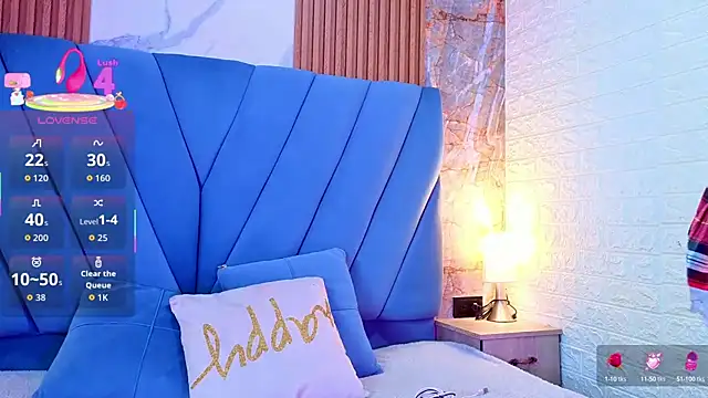 angel  red  online show from October 2, 2025, 2:51 am