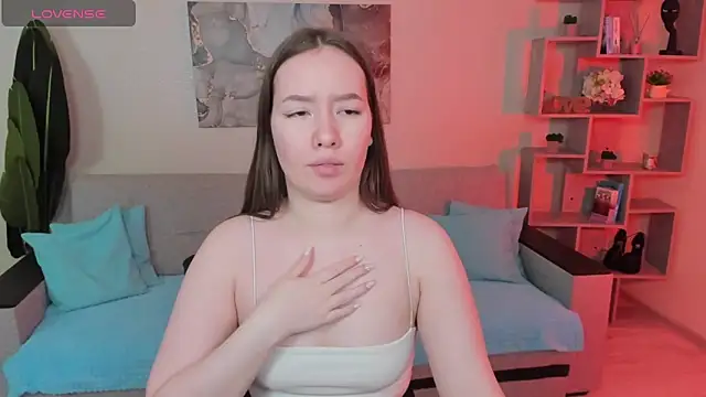 Snapshot of DaniCutie chatting on February 16, 2026, 11:28 am DaniCutie online show from February 16, 2026, 11:28 am